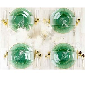 Blue Sky Organic 13" Hammered Green Charger Plates - 4 Count | Stylish